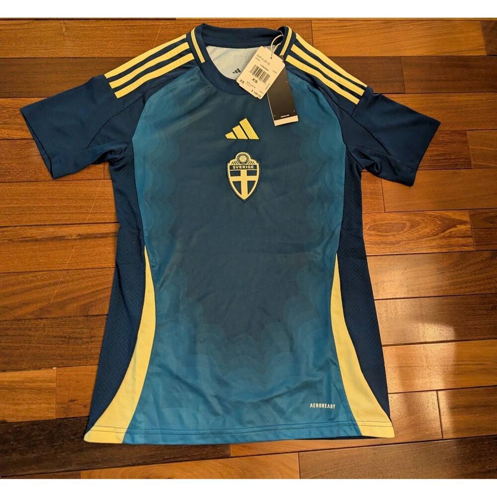 Adidas Sweden 2025 Womens Euro Championship Jersey NWT Size Small